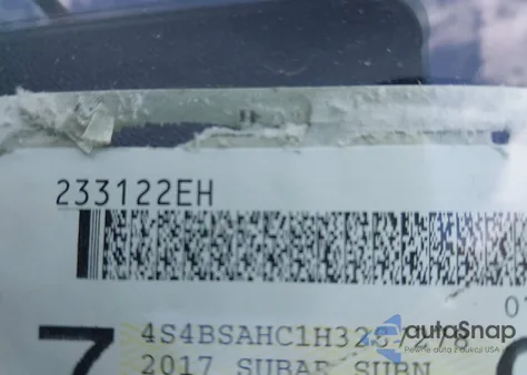 2017 Subaru Outback 2.5I Premium z USA, uszkodzony, nr VIN 4S4BSAHC1H3287278